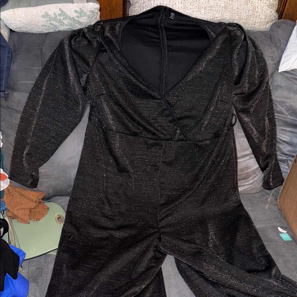 SHEIN Black Zip-Up Top